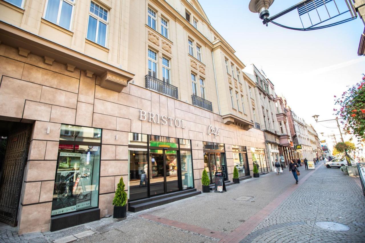 Bristol Economy Bed & Breakfast Bytom Bagian luar foto